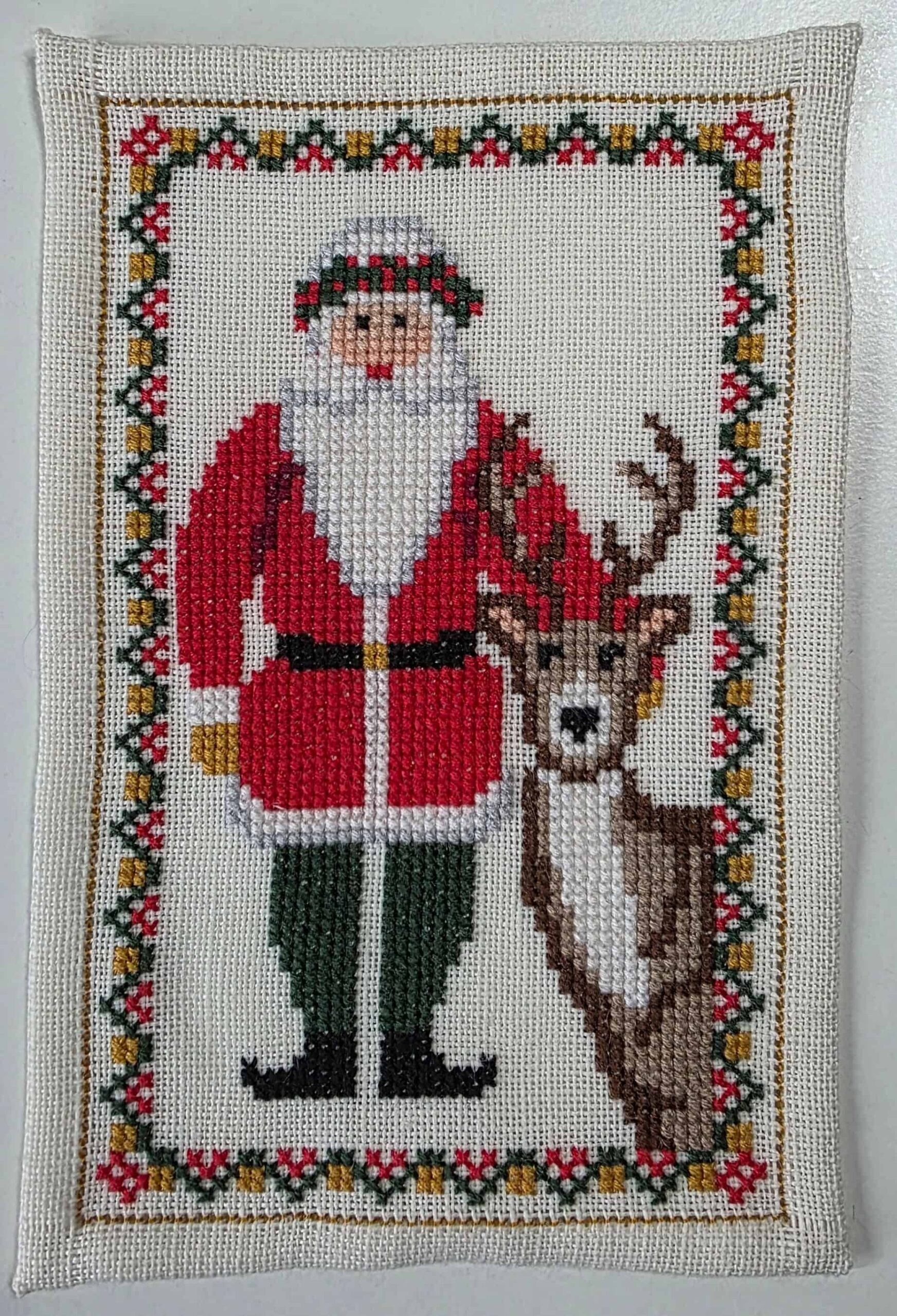 Swissneedlworker_kreuzstich_nikolaus