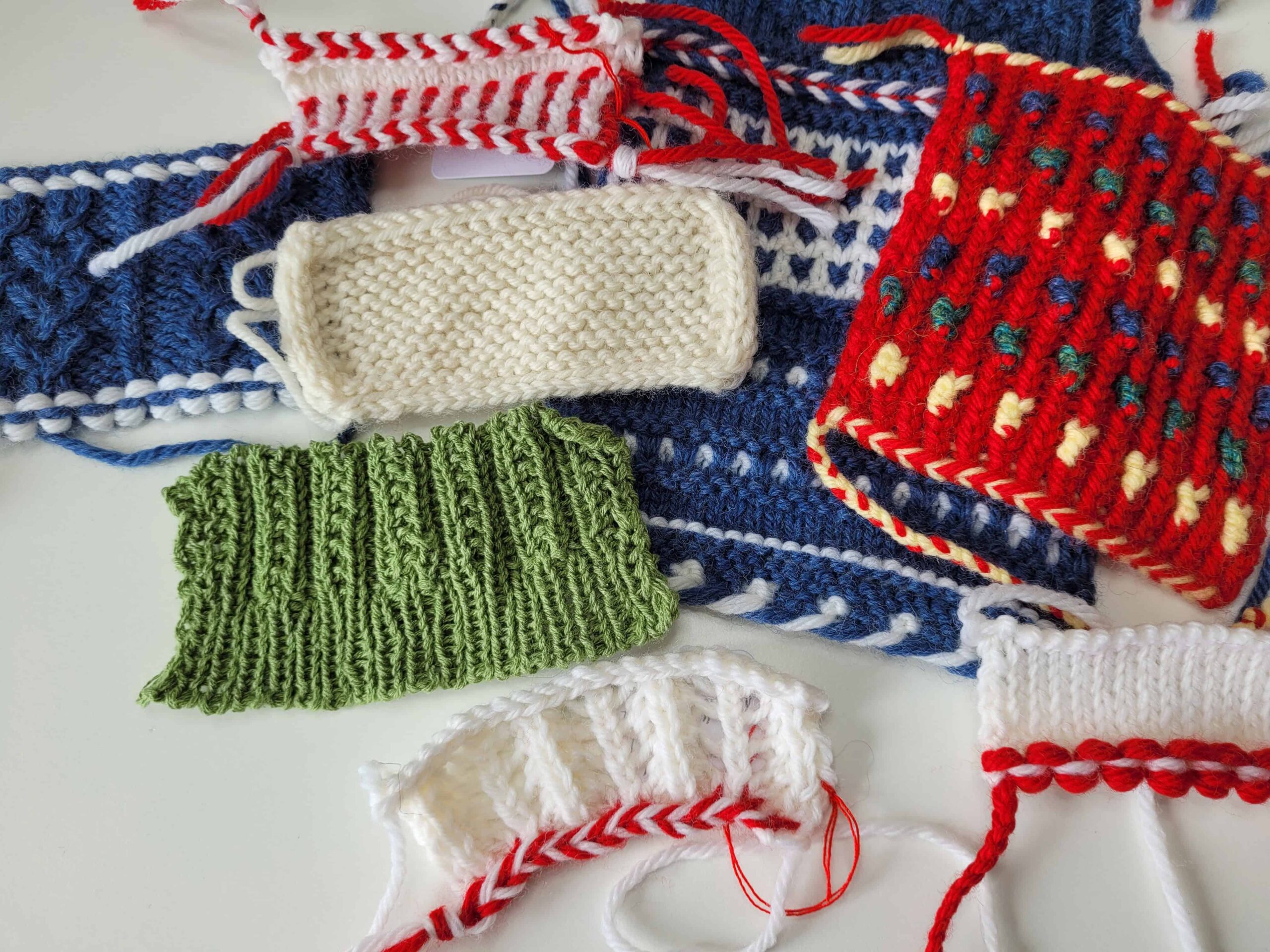 Swiss Needleworker magische Maschenanschlaege